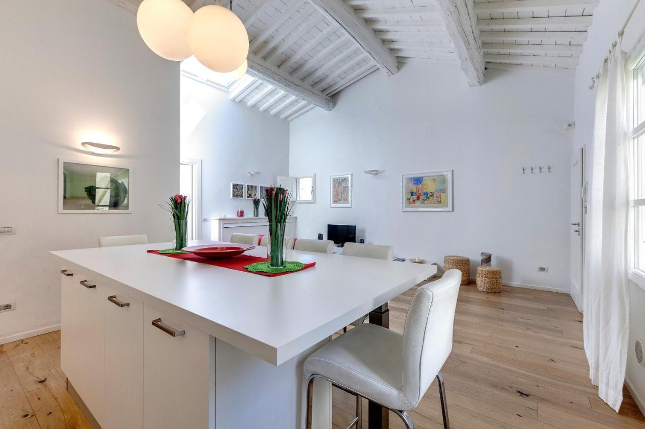 Margot Apartment By Mamo Florence Buitenkant foto